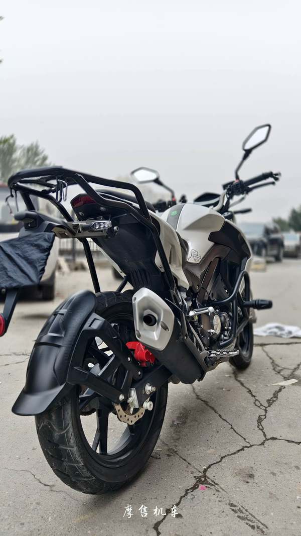 二手贝纳利小迅龙 BN150S