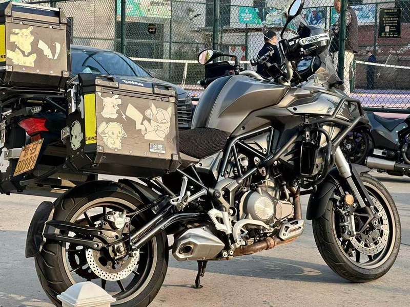 二手贝纳利金鹏 TRK502