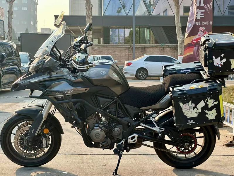 二手贝纳利金鹏 TRK502