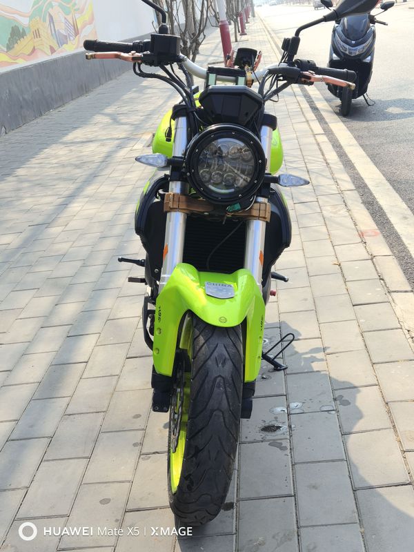 二手贝纳利蓝宝龙 BN302S