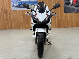 二手本田DREAMCBR400R