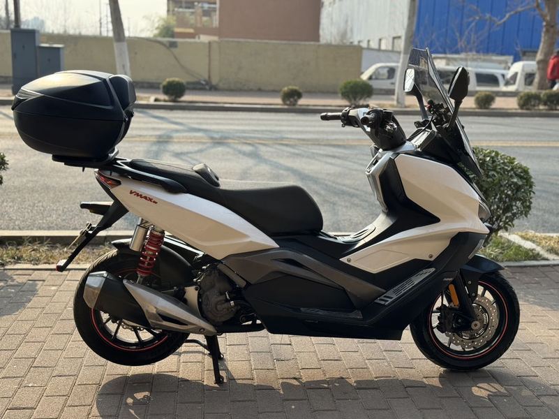 二手龙嘉VMAX ie300