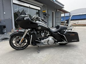 二手哈雷戴维森公路滑翔 Road Glide