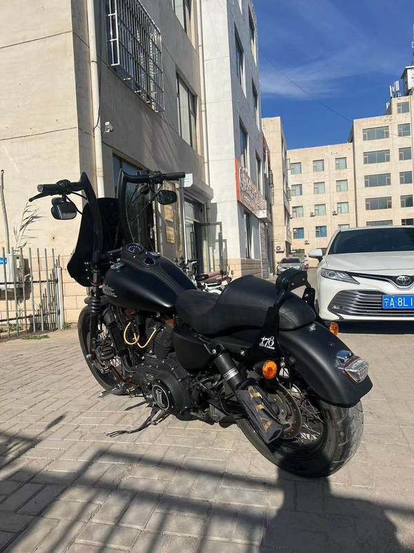 二手哈雷戴维森硬汉 lron 1200