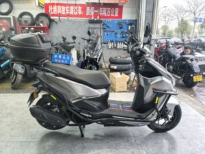 二手QJMOTOR鸿150RS