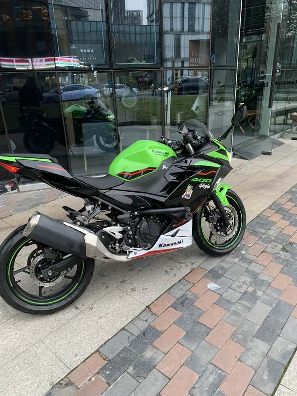 二手川崎Ninja 400