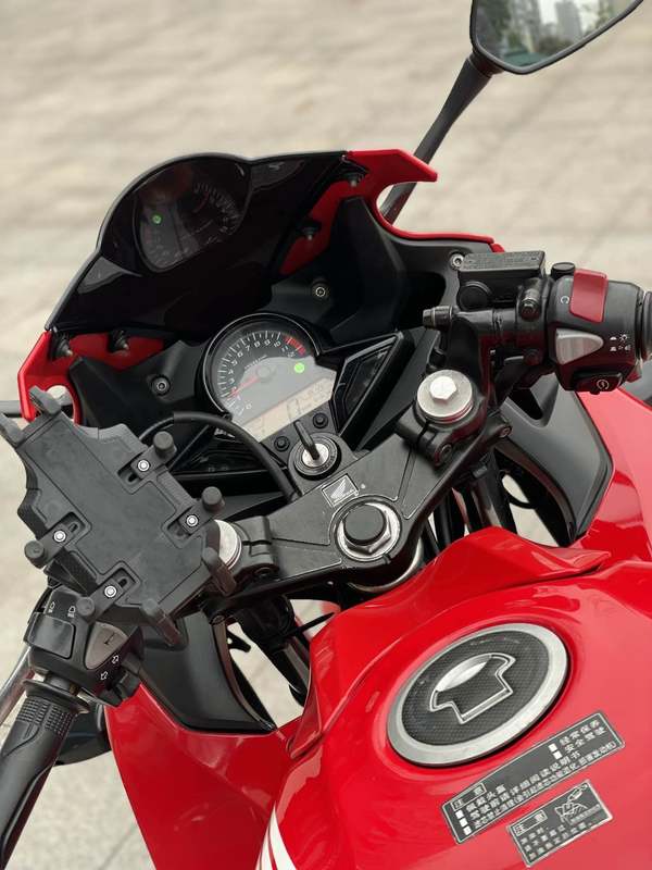 二手本田CBR300R