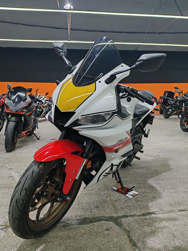 二手雅马哈YZF-R3