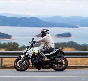 二手春风400NK