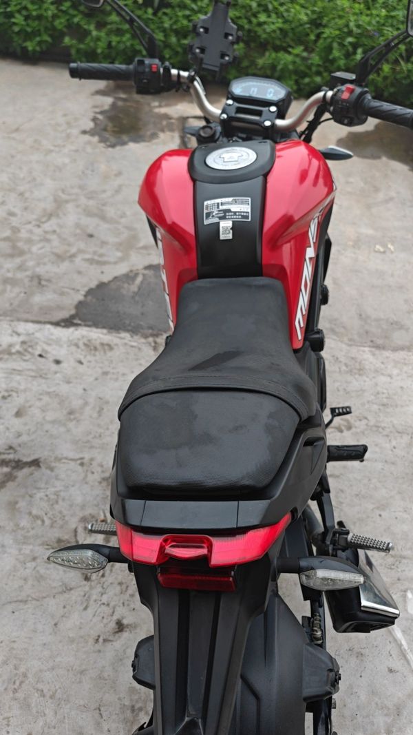 二手银钢小怪兽150