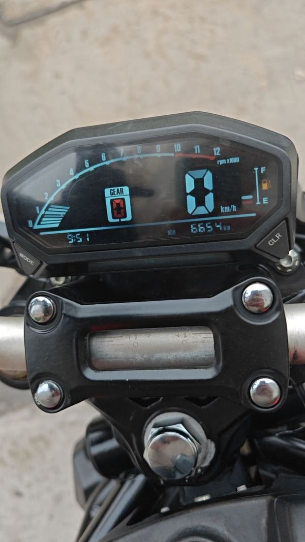 二手银钢小怪兽150