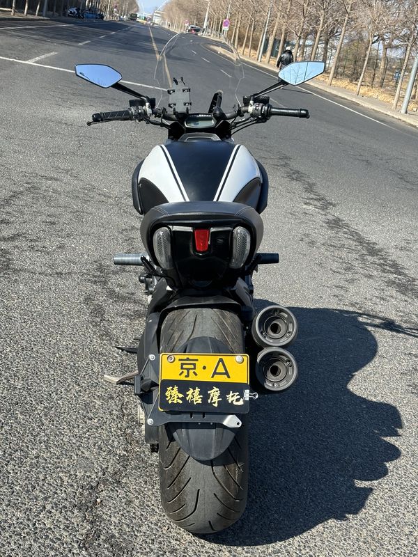 二手杜卡迪Diavel Carbon