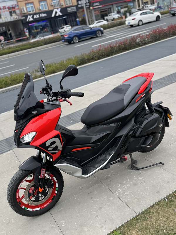 二手阿普利亚SR GT 200
