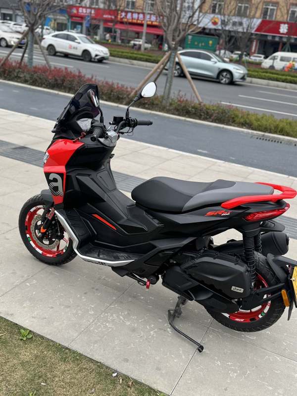 二手阿普利亚SR GT 200