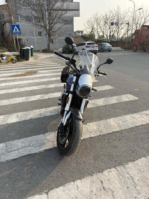 二手QJMOTOR逸550