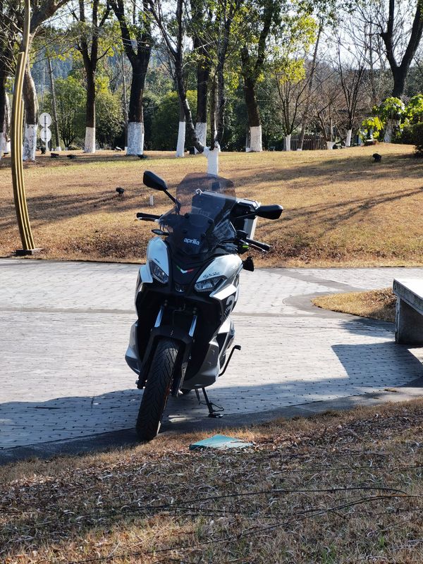 二手阿普利亚SR GT 200