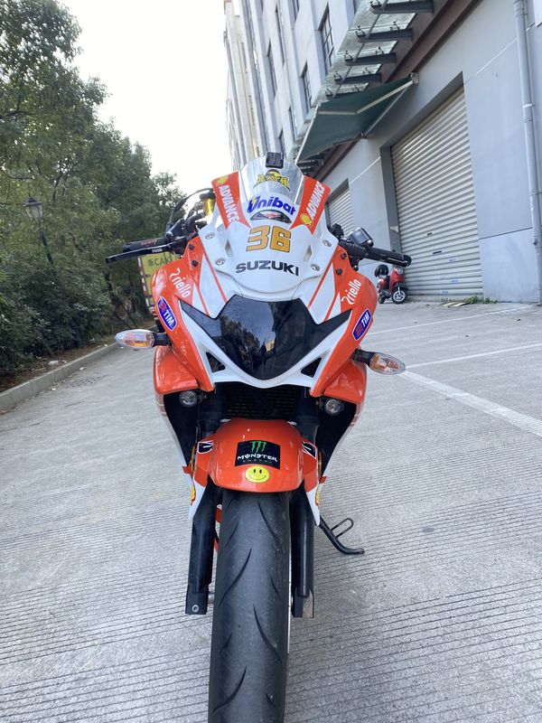 二手豪爵铃木GSX250R