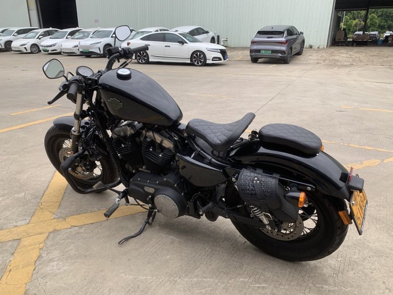 二手哈雷戴维森1200 Custom