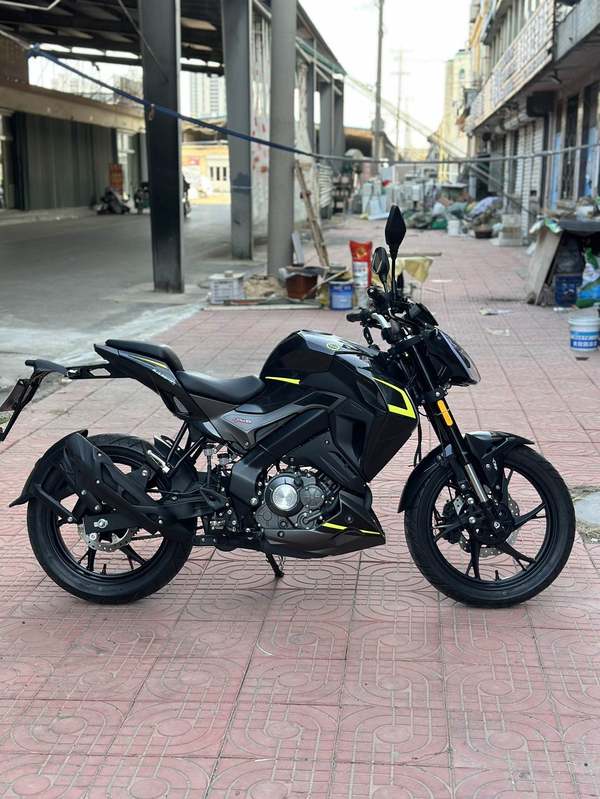 二手贝纳利小迅龙 BN150S