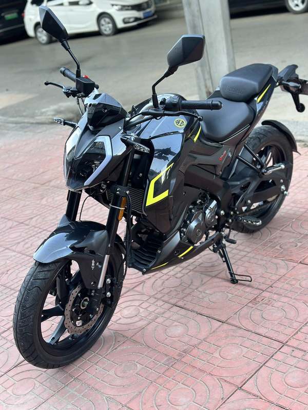 二手贝纳利小迅龙 BN150S