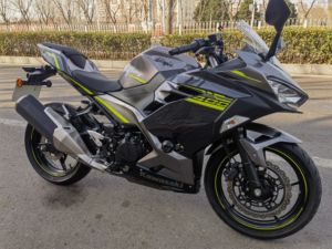 二手川崎Ninja 400