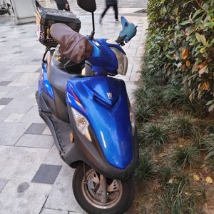 二手豪爵VF125