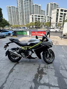二手贝纳利龙卷风 Tornado 302R