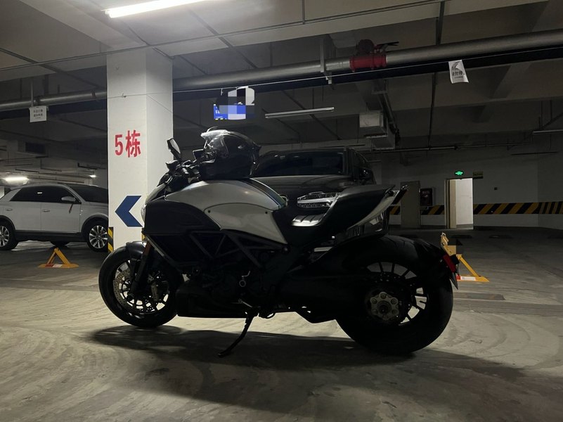二手杜卡迪Diavel 