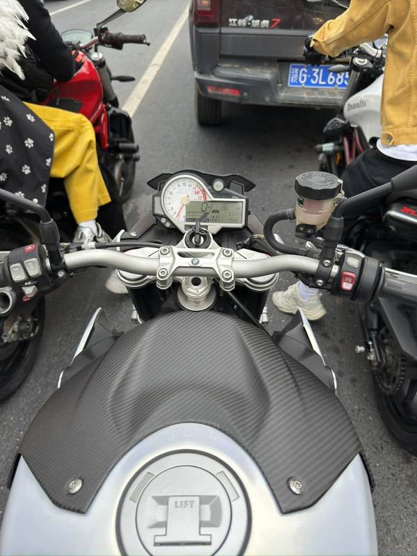 二手宝马S 1000 R
