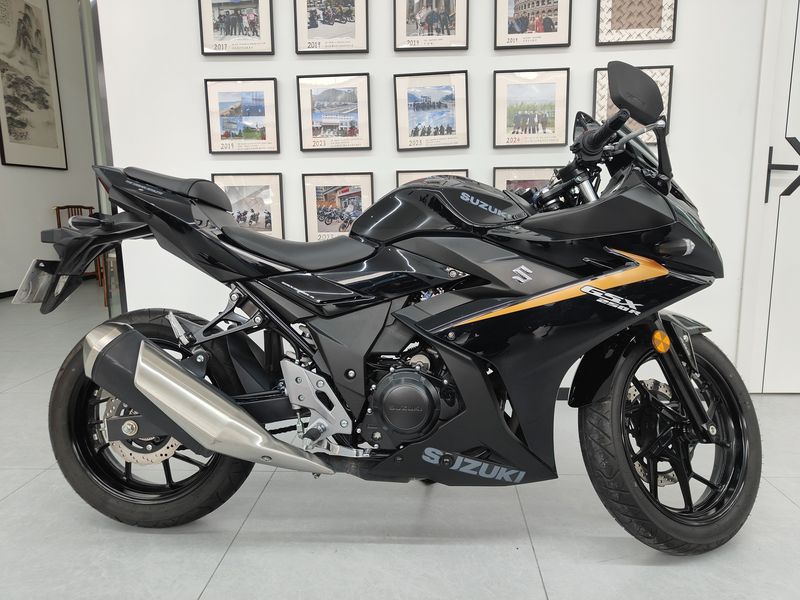 二手豪爵铃木GSX250R