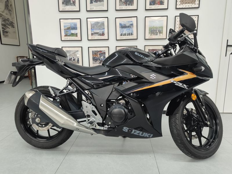 二手豪爵铃木GSX250R