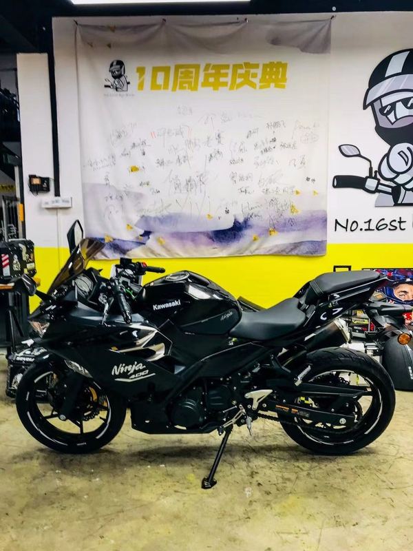 二手川崎Ninja 400