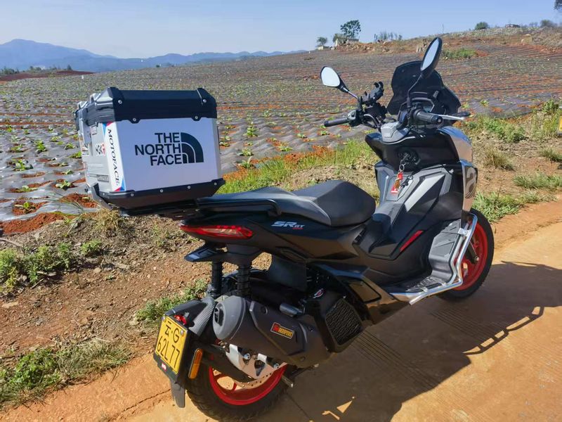 二手阿普利亚SR GT 200