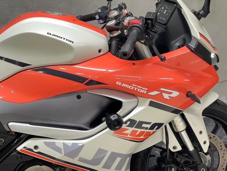 二手QJMOTOR赛250