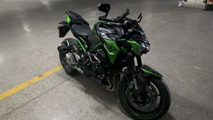 二手川崎Z900