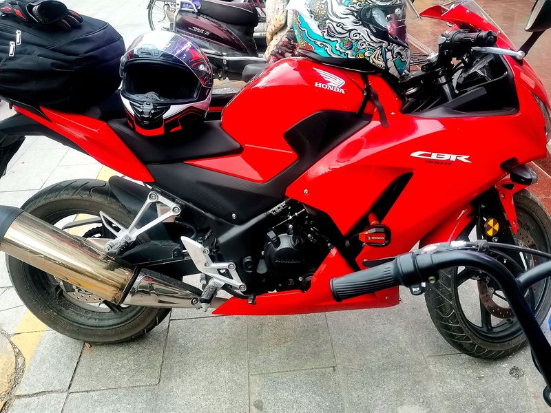 二手本田CBR300R