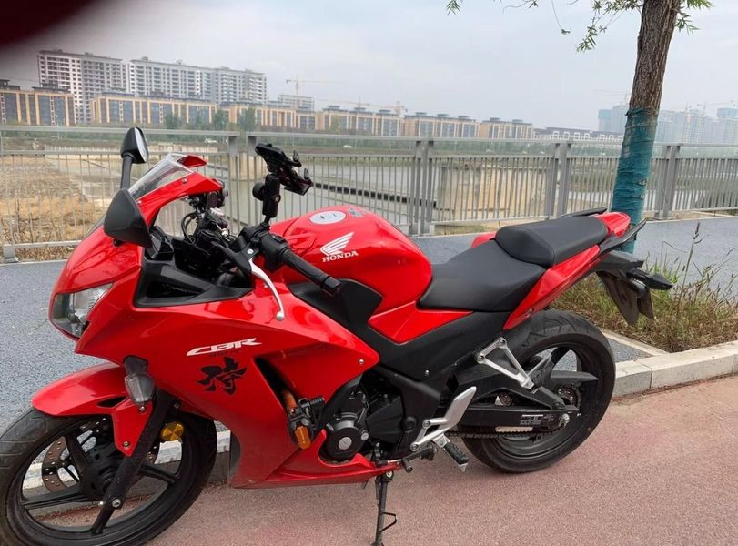 二手本田CBR300R
