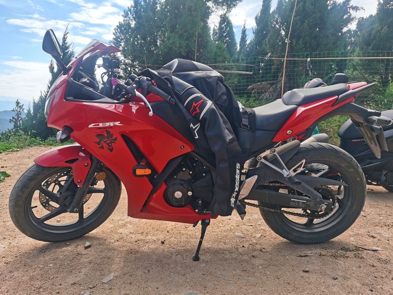 二手本田CBR300R