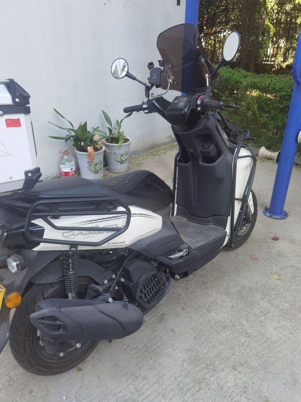 二手MOTOFINO探越