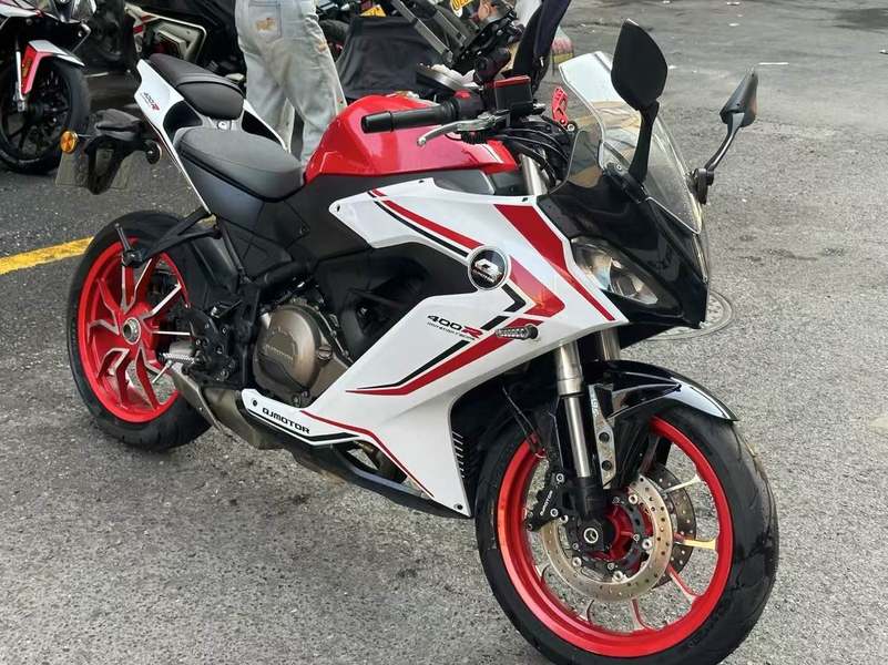 二手QJMOTOR赛400