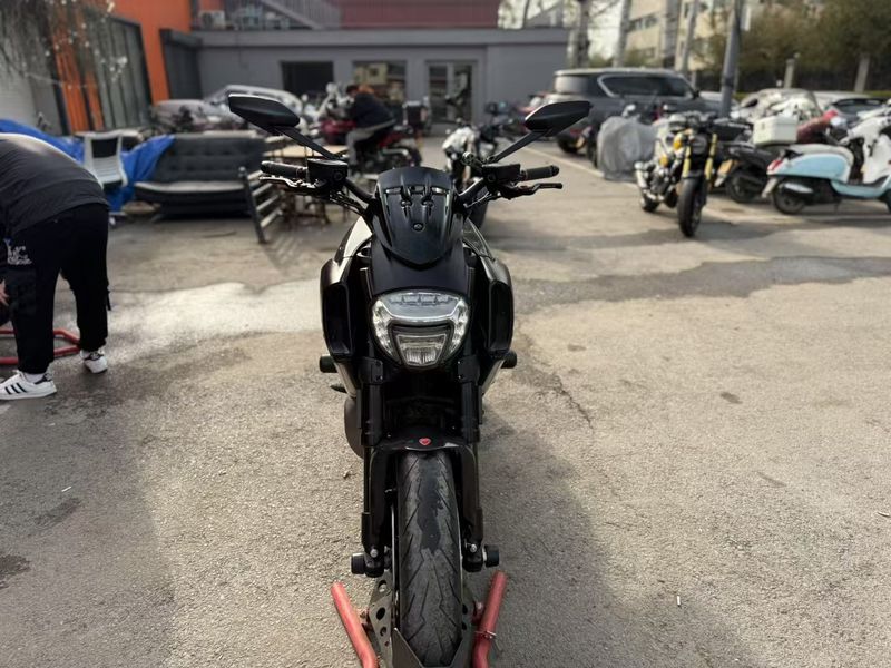 二手杜卡迪Diavel 