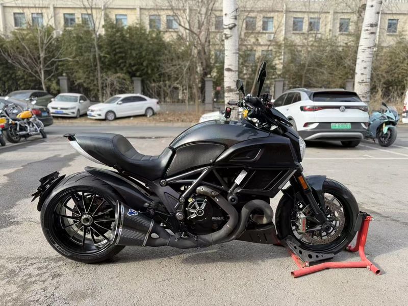 二手杜卡迪Diavel 