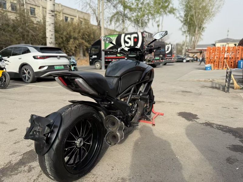 二手杜卡迪Diavel 
