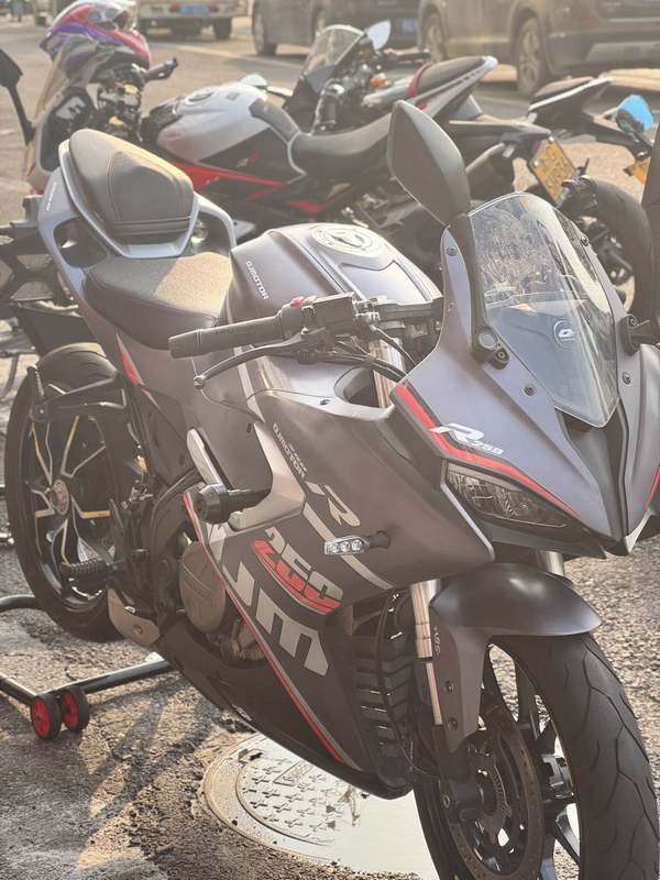 二手QJMOTOR赛250