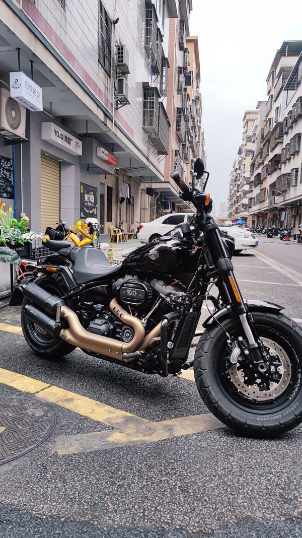 二手哈雷戴维森肥霸 Fat Bob