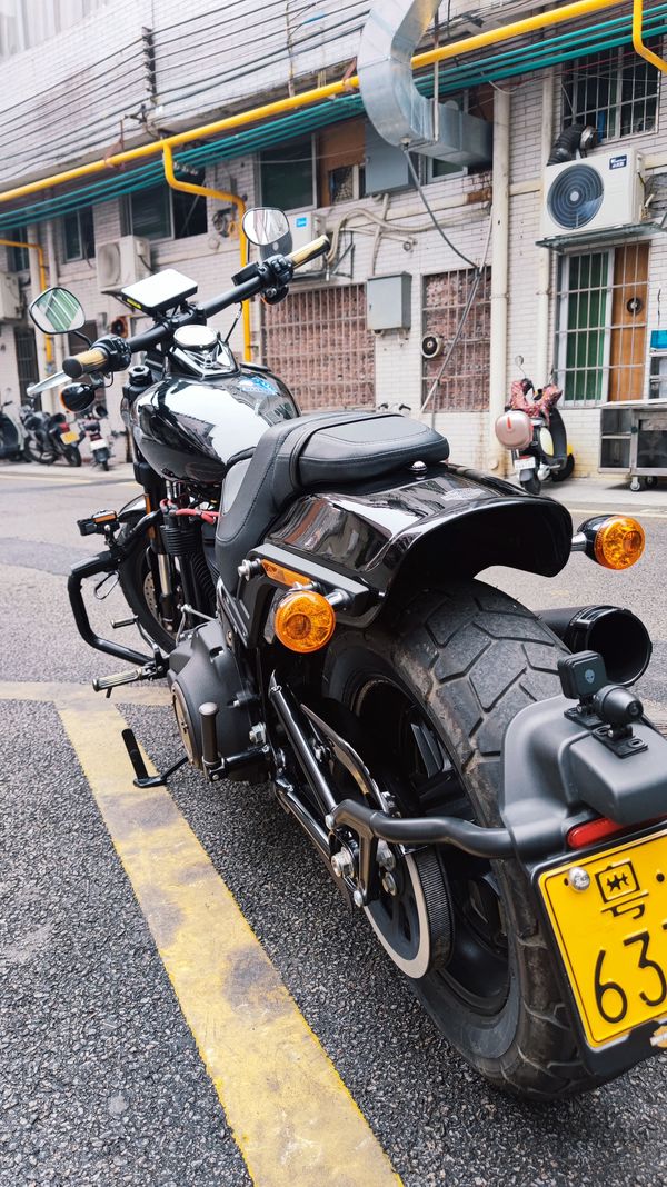 二手哈雷戴维森肥霸 Fat Bob
