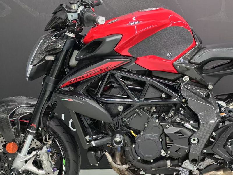 二手奥古斯塔Brutale 800