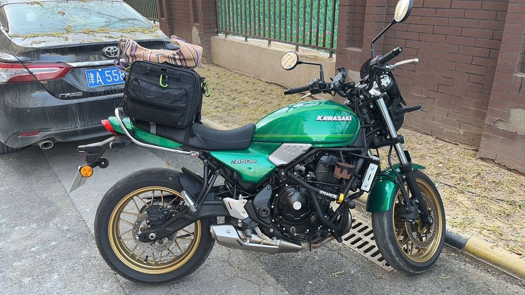 二手川崎Z650RS