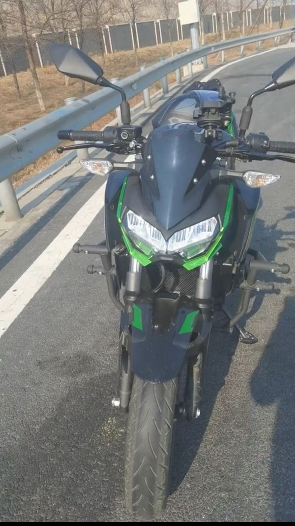 二手川崎Z400