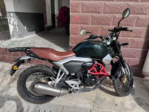 二手五羊本田鸷道 CB190SS